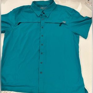 Mens Drake Vented Shirt. Size XXL. Like new condition.